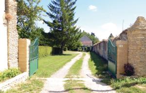 4 Bedroom Awesome Home In Chicheboville