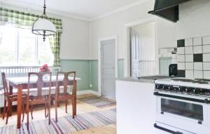 Holiday Home Hagen Barnebo Blomstermåla