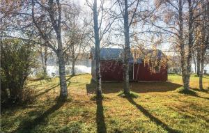 2 Bedroom Amazing Home In Hedekas