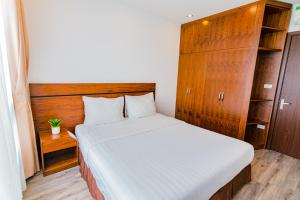 Hana Stay Trần Quốc Hoàn