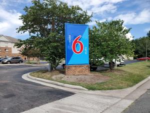 Motel 6-Richmond, VA - I-64 West