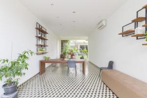 RedDoorz Plus @ Demangan Gejayan