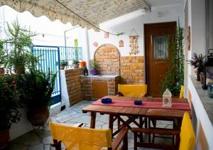 Studios and Apartments Meri Skopelos Greece