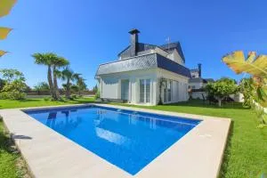Villa con piscina privada - Polop - Polop