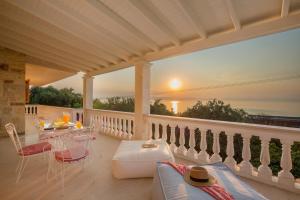 Ionian Garden Villas - Villa Pietra Corfu Greece