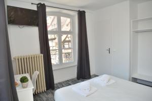 Hotels Hotel des Arts - Centre Cathedrale : photos des chambres