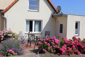 Apartamento Kleine, separate Ferienwohnung auf einem großen Wiesen- und Obstgartengrundstück Putbus Alemania