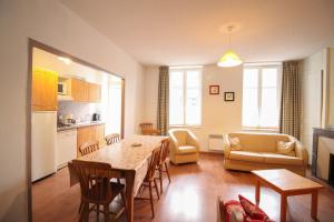 Appartements Vacances Perennes : photos des chambres