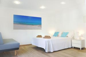 Ground Floor Studio with Terrace and Kitchen (2-3 Adults) room in Apartamentos Vistalmar Mallorca