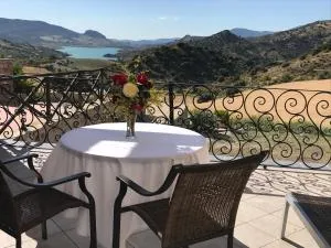 Cortijo Salinas - El Gastor