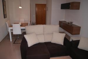 Costa Ballena Cómodo Bajo con Piscina, Patio y 3 Dormitorios Parking free