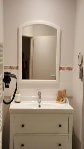 Hotels Hotel Chez Jacqueline : photos des chambres