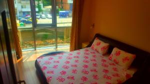 "При братята" - Apartments & Studios