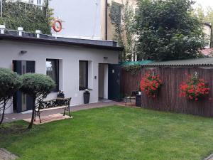 One-Bedroom Apartment room in Bryza I i II