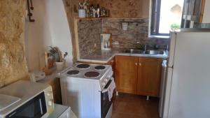 Rosalia Apartments Halki-Island Greece