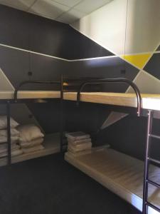 Yourhostel Университет