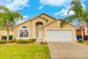 Four-Bedroom House room in Gated Community Southern Dunes Golf Home