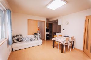 Niseko Trailside Apartments Niseko 3-Star Accommodation suite
