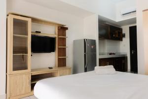 Comfortable and Spacious Studio Casa De Parco Apartment By Travelio