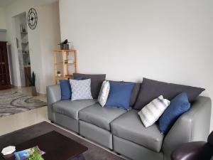 The Executive Seaview 1 at Icon Residence