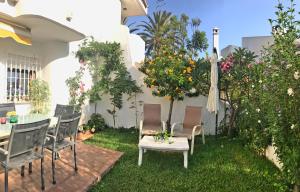 Beachfront oasis in Costa del Sol.