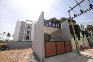 The Base Inn