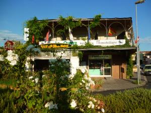 Eurotravel Bed And Car