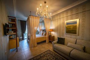 Family Room room in Achtis Hotel