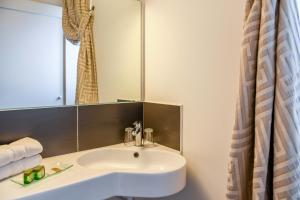 Hotels Hotel Logis Laurent Rodriguez : photos des chambres