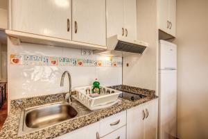 Granada I Apartments