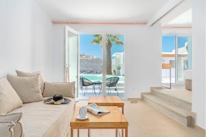 Omnia Mykonos Boutique Hotel & Suites Myconos Greece