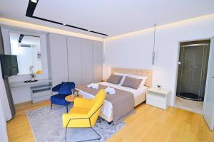 Apartments in Villa Ziza, rooftop swimming pool