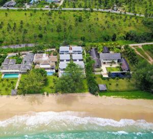 Twin Villas Natai - 10 Bedroom Luxury Beach Front Villa
