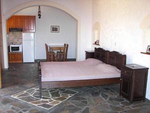 Niriides Studios Ikaria Greece