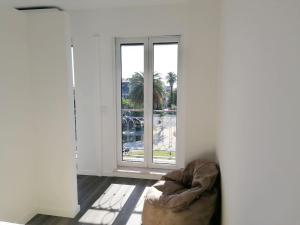 Window Garden Apartment