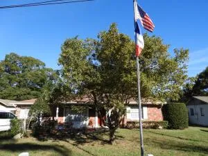 The Flo's House - 泽弗希尔斯