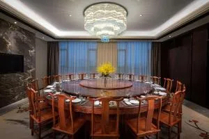 Ramada Wyndham Zhengzhou Xinzheng - Xinzheng