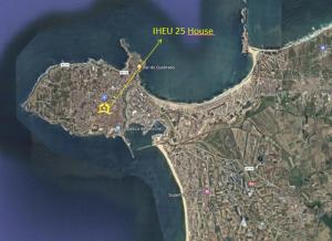 Ilheu 25 Peniche House