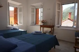 Karinia Home - Leonidion (Leonidio)