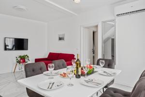 Apartmani Bruna 