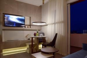 L - Suites Kavala Greece