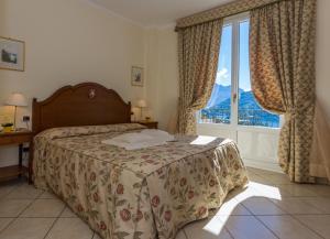 Family Suite (2 Adults + 2 Children) room in Hotel La Perla
