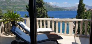Villa Jade Apartments FRONT ROW SEA VIEW - WALK TO KORCULA OLD TOWN