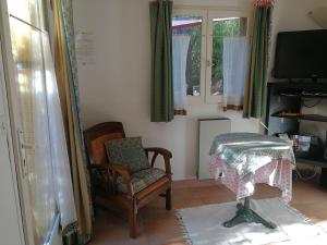 B&B / Chambres d'hotes La Genestiere : photos des chambres