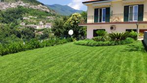 Chez Lia - Private garden and tub, sea view close to Villa Eva and Cimbrone, Ravello