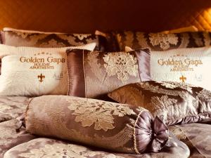 Golden GaPa Penthouse 1