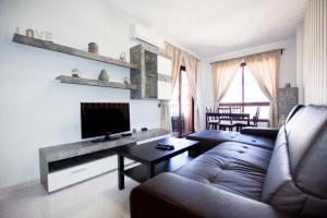 VIP HOLIDAYS Morro Jable Beach & Center 1