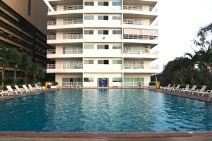 View Talay 6 by Pat 42