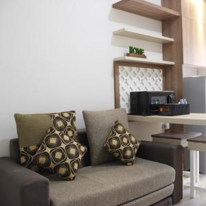 Scenic 2BR Apartment at Parahyangan Residence near UNPAR By Travelio