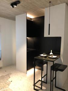 studio medieval city center at river de Leie